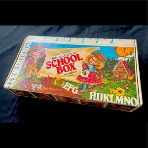 VINTAGE “HANSEL & GRETEL” SCHOOL-BOX…